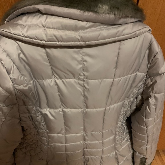 Women’s winter Coat worn only ones in perfect condition - Picture 4 of 7